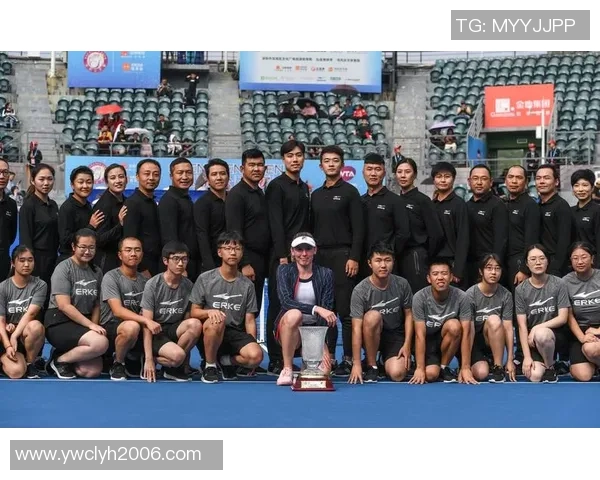 赛后分析:杭州网球队与深圳网球队个人能力对比与表现评估 赛后分析:杭州网球队与深圳网球队个人能力对比与表现评估