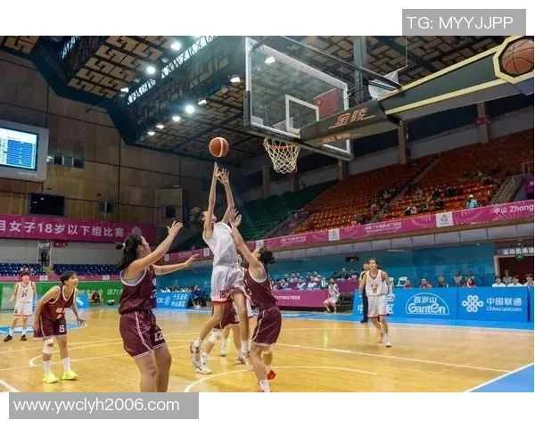 重庆篮球队的拼搏之路在欧锦赛上的辉煌与挑战