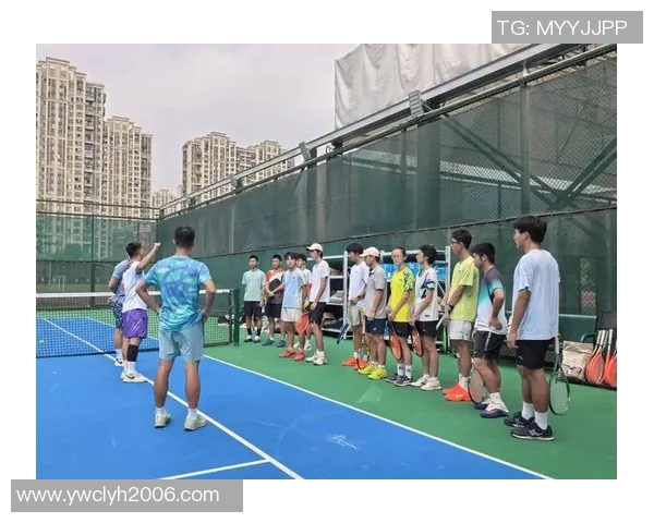 网球热议：杭州网球队的配合争议